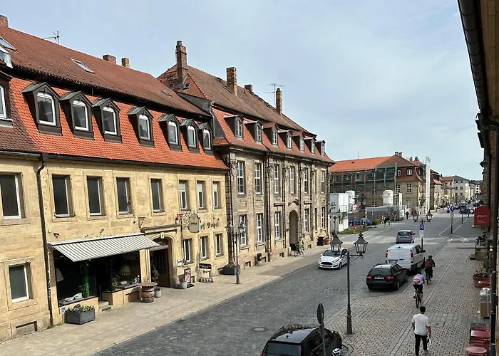 Wohnung In Bayreuths Schoenster Strasse